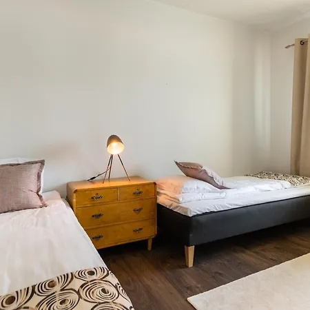 Apartament City Garden 1 *